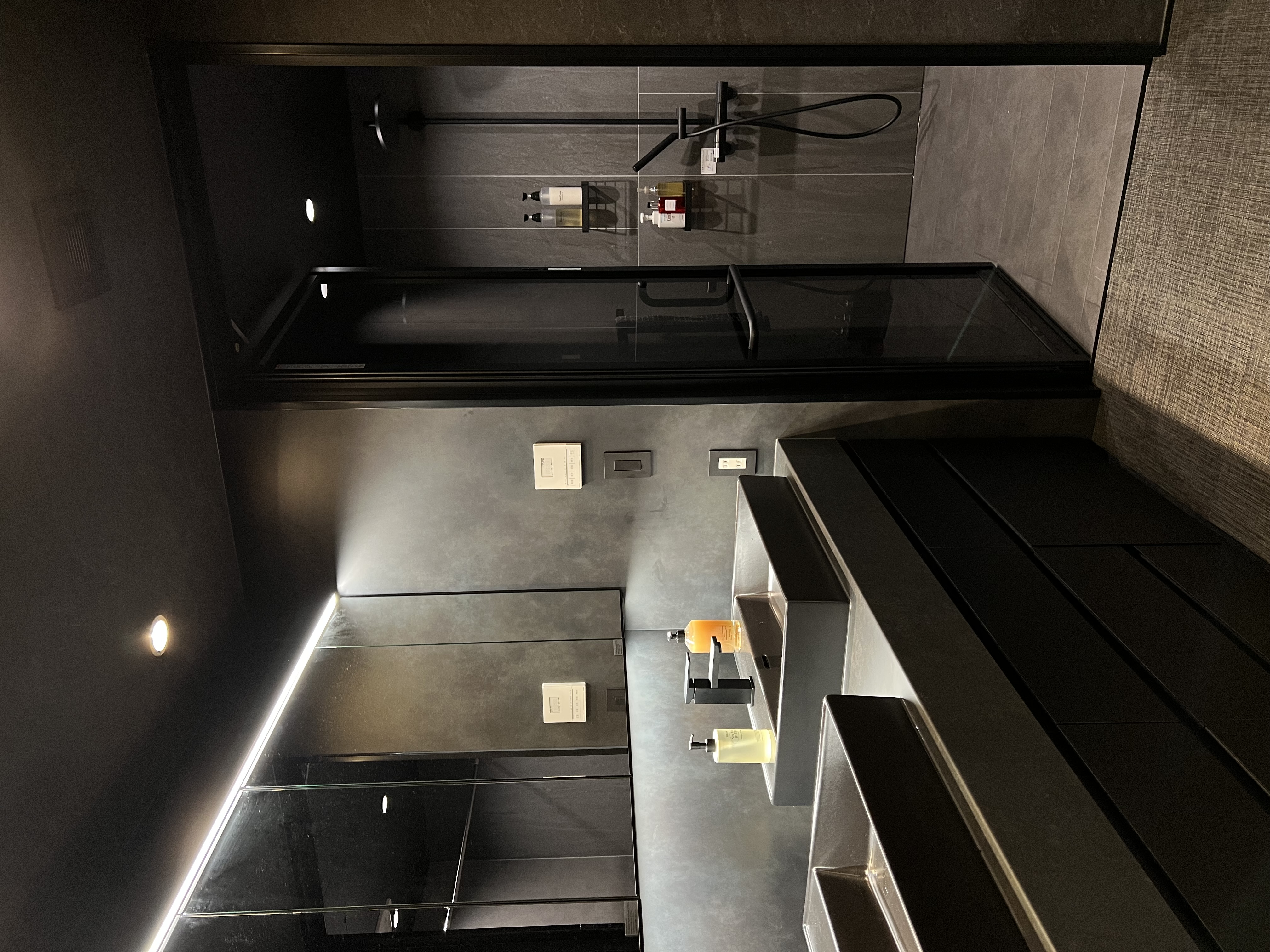 Bulls | ReFace Tile【2025年版】 | 建材サーチ