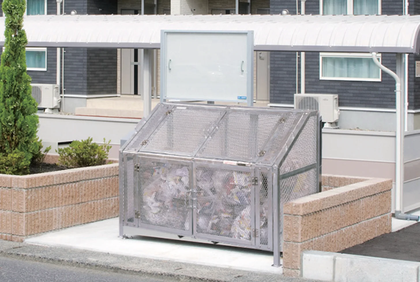 Bullsの「メッシュごみ収集庫」