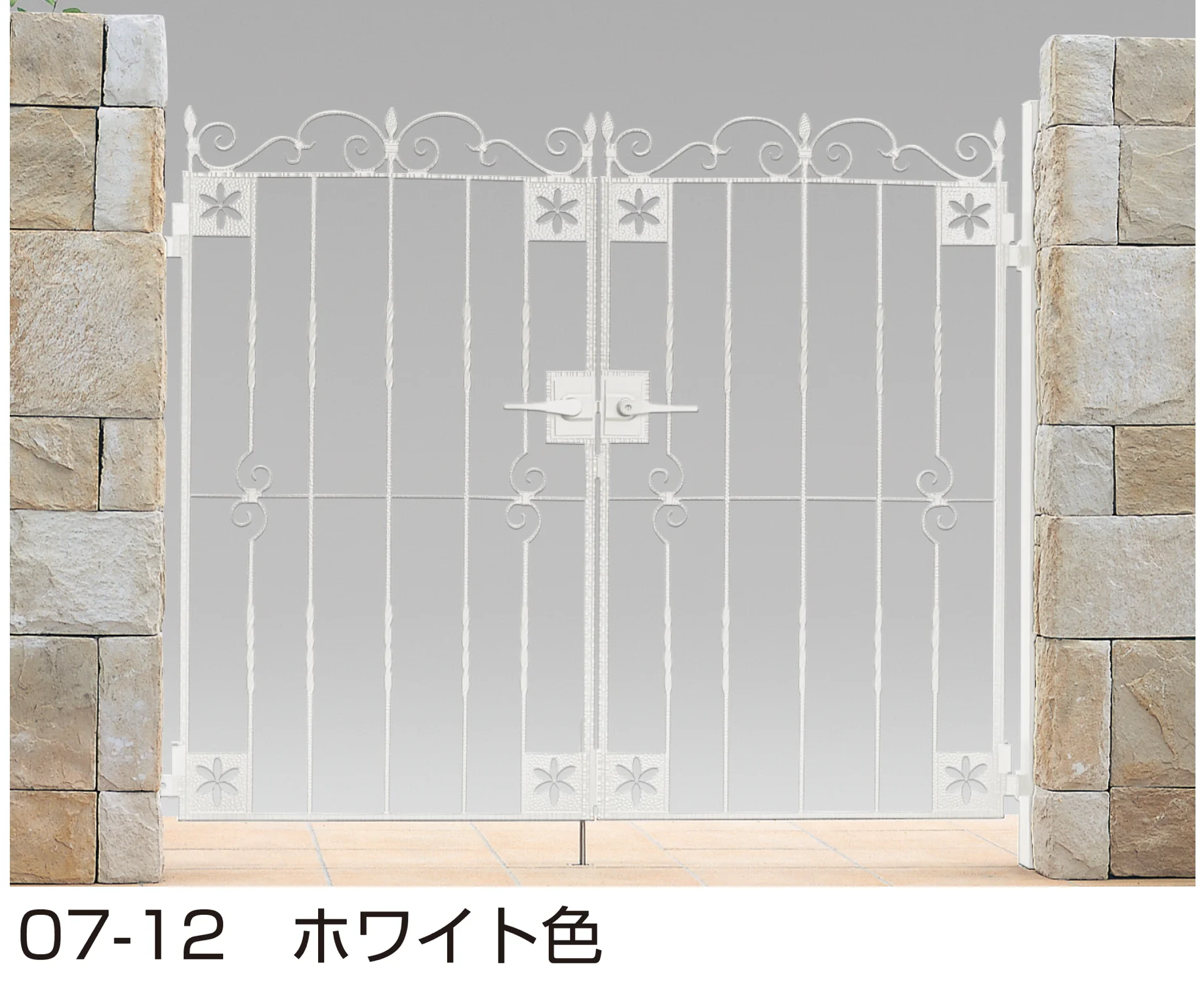 YKK APの「トラディシオン 門扉 3型」