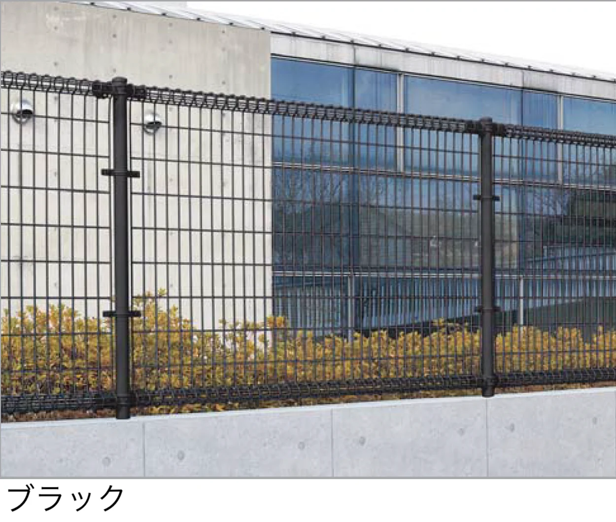 四国化成の「スチールメッシュフェンス LMF10型【2025年版】」のサブ画像1