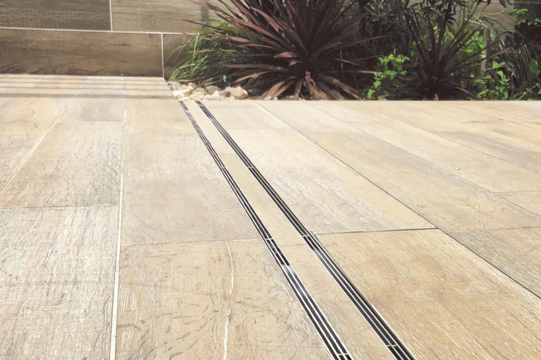 EXDECOの「ミドルライン Middle Line」