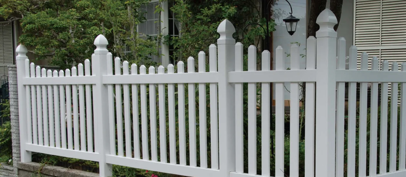EXDECOの「ブランシュフェンス シェルウェーブピケット Blanche Fence」